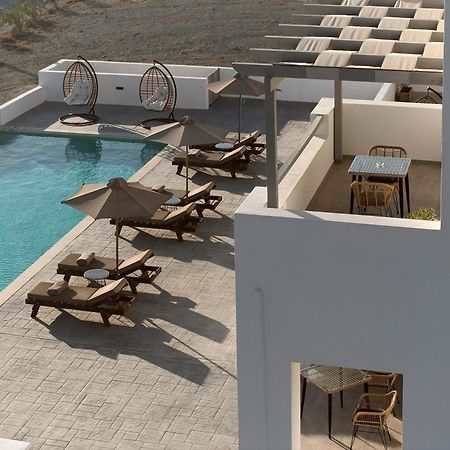 Kedros Milos Suites Adamantas  Buitenkant foto