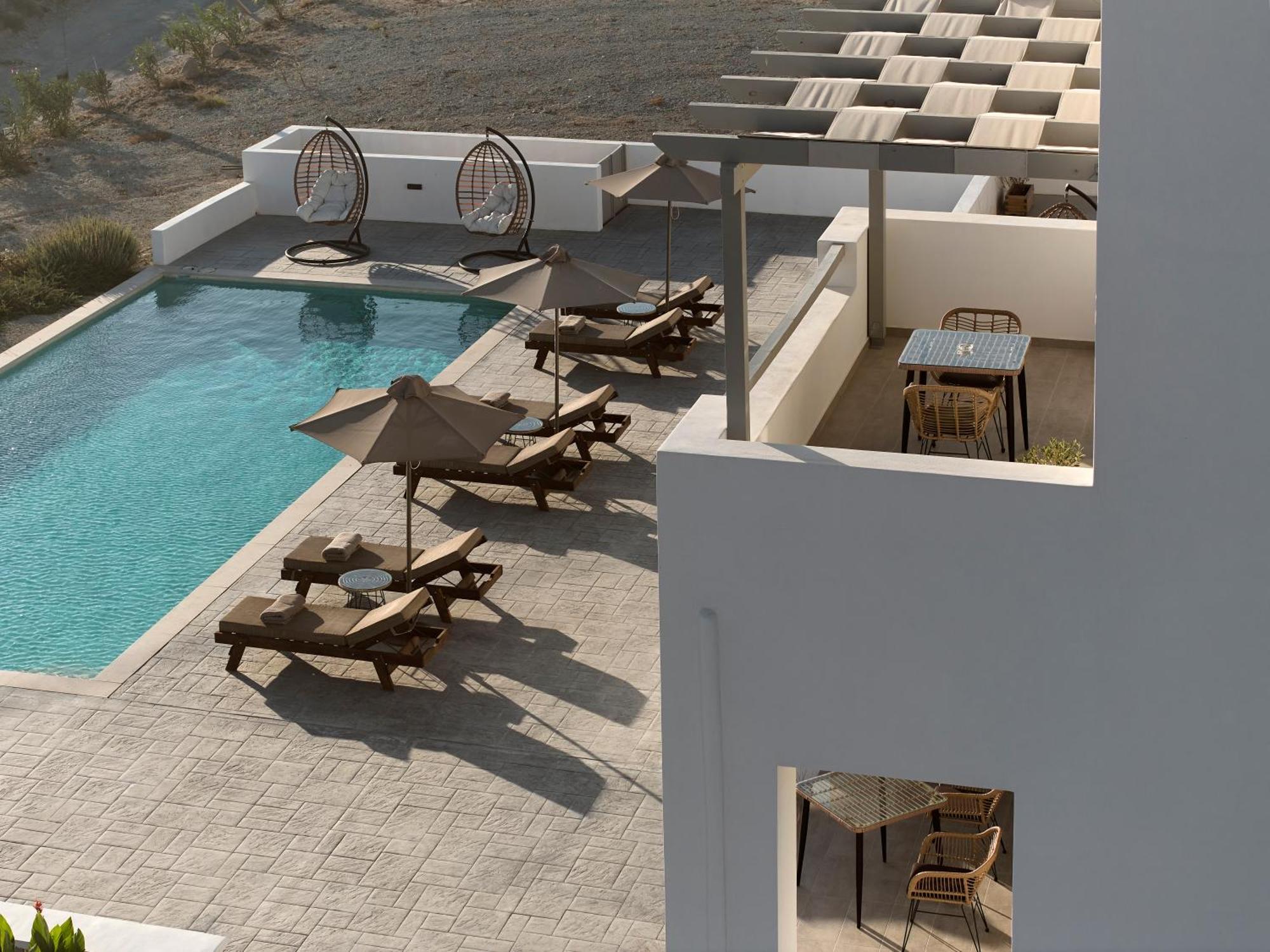Kedros Milos Suites Adamantas  Buitenkant foto