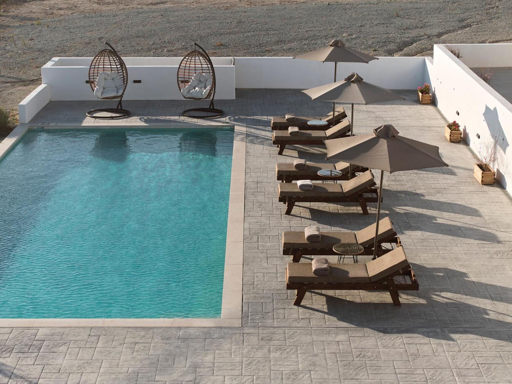 Kedros Milos Suites Adamantas  Buitenkant foto