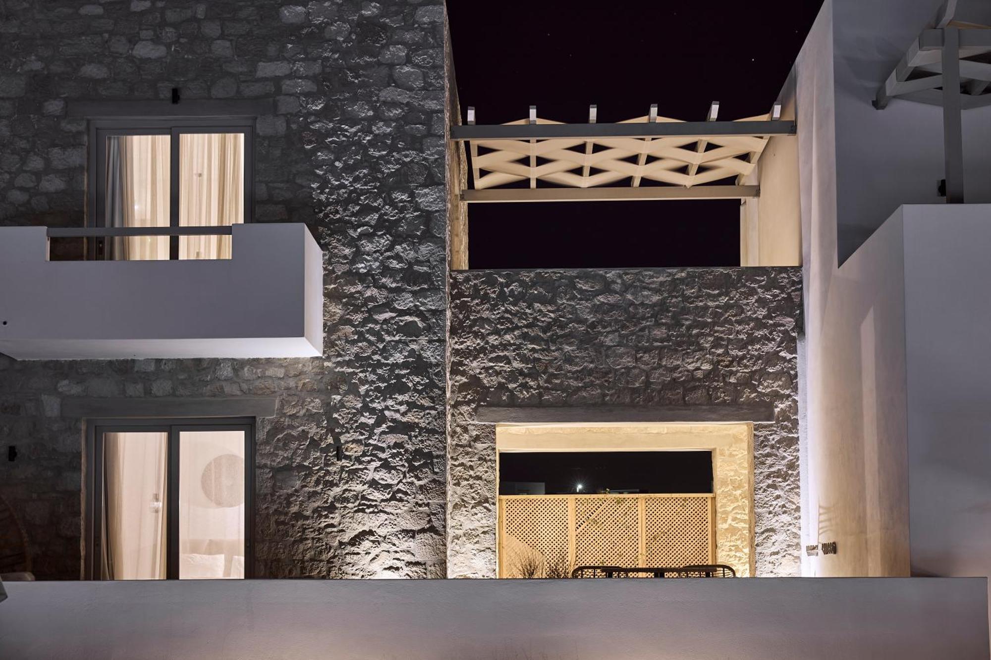 Kedros Milos Suites Adamantas  Buitenkant foto