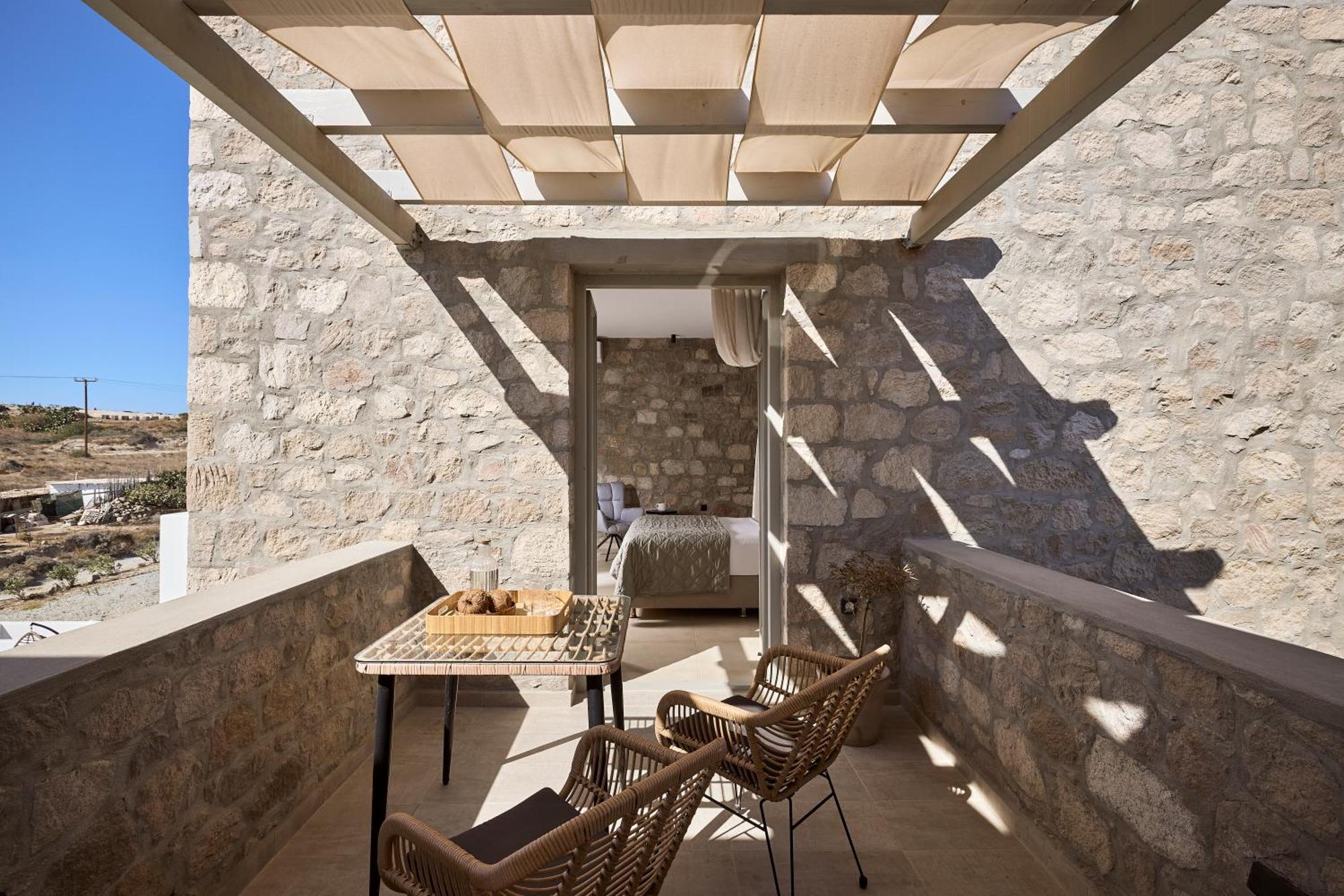 Kedros Milos Suites Adamantas  Buitenkant foto