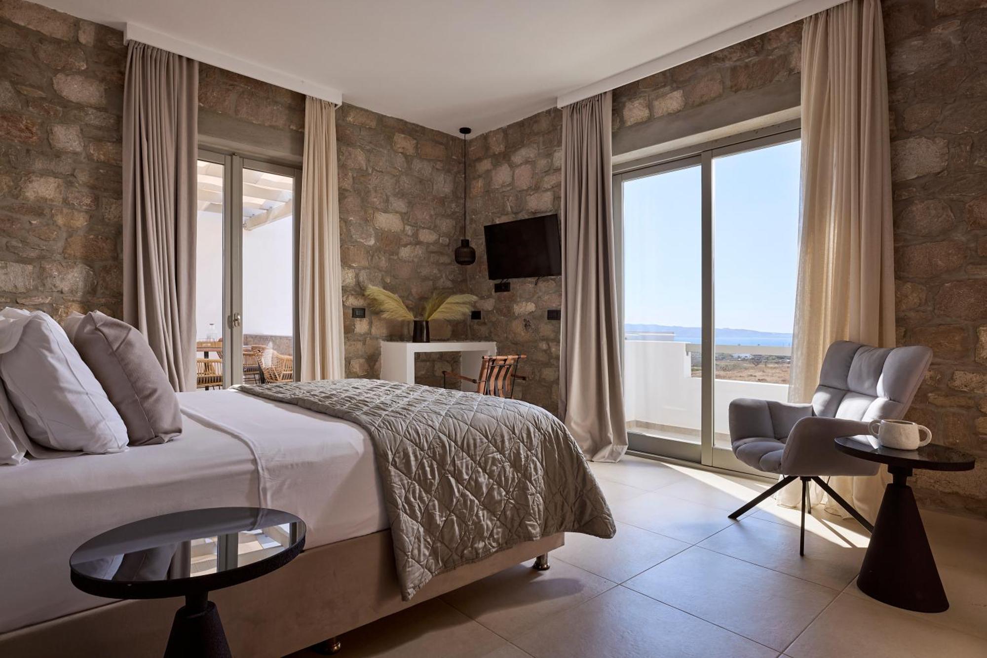 Kedros Milos Suites Adamantas  Kamer foto